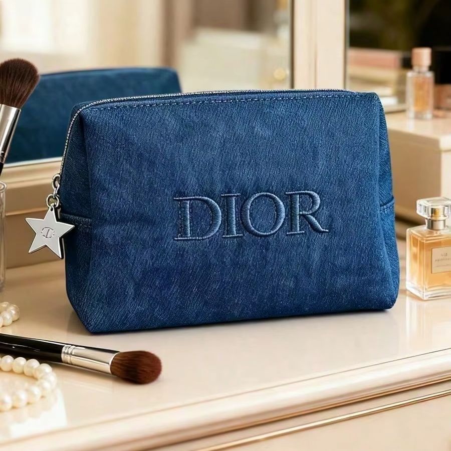 Beauty Makeup Dior - ディオール ダークデニム 刺繍ロゴ コスメティックバッグ 大型 ポータブル
