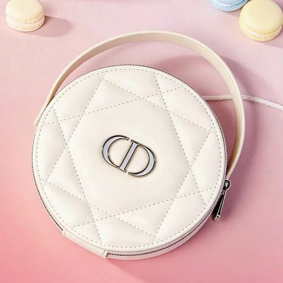 Beauty Makeup Dior - クリスチャン・ディオール ディオールのバッグ 高級アプリコットカラーのラウンド型ハンドヘルドメイクアップオーガナイザーポーチ ジッパーと内蔵ミラー付き ポータブルトラベルコス