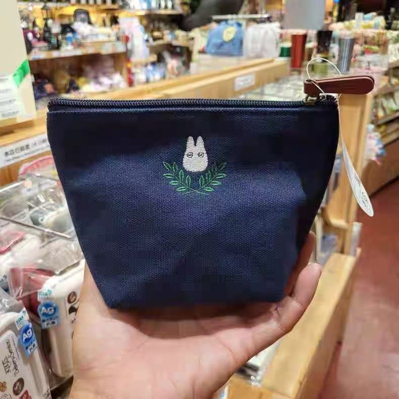 となりのトトロ かわいいぬいぐるみ刺繍入りメイクアップバッグ - Beauty Y Makeup のレビューと価格