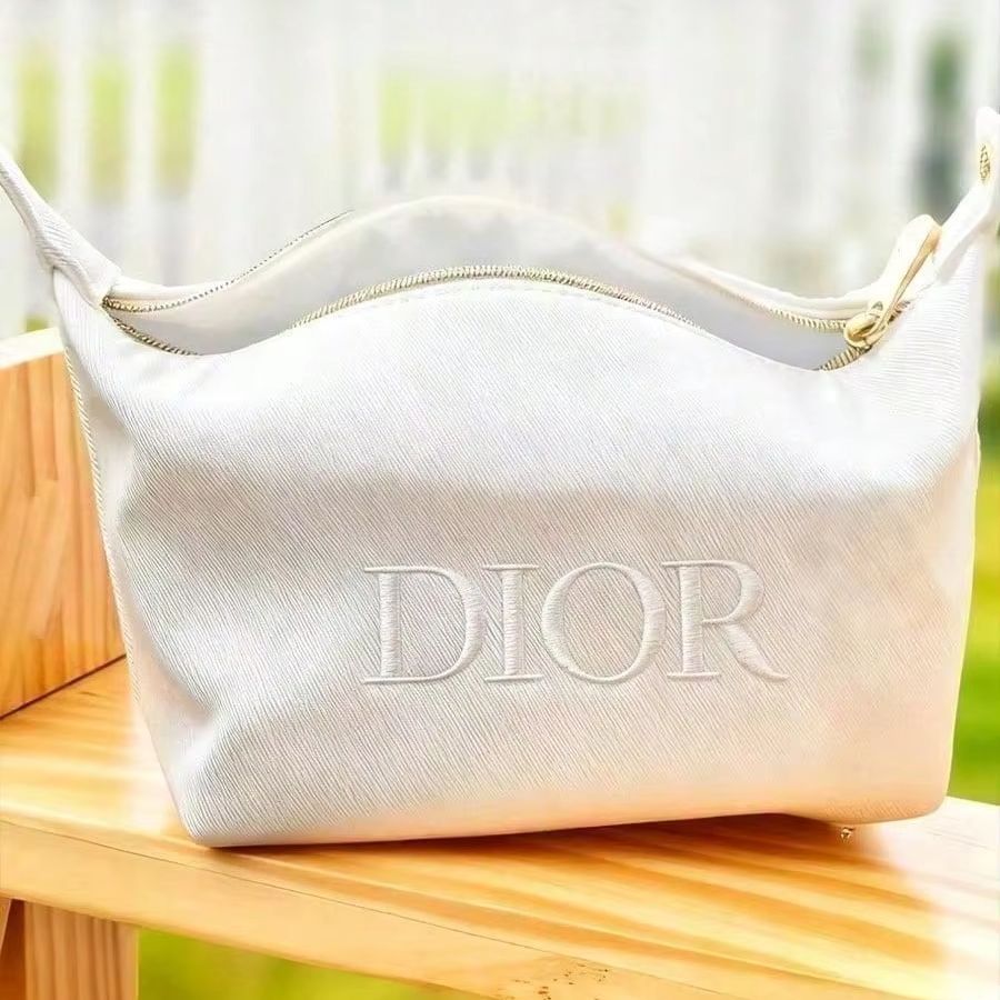 ディオールのバッグ エレガントな白いキャンバス製化粧品収納バ - Beauty Makeup Dior のレビューと価格