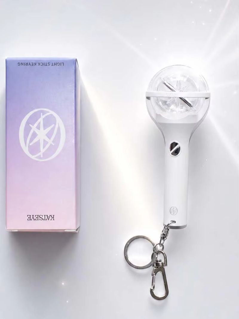 新しいカットアイミニライトスティックキーホルダー、LED光る - Led Ring Light のレビューと価格