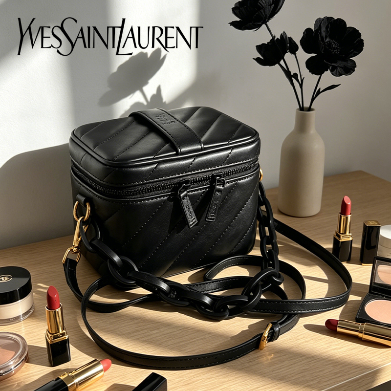 イヴ・サンローランのバッグ ブラック キルティング ミニ Y - Ysl Beauty Makeup のレビューと価格