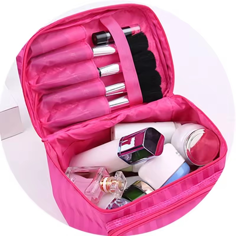    大容量女性化粧品バッグストライプ柄オーガナイザーメイ - Beauty Makeup Organizer のレビューと価格
